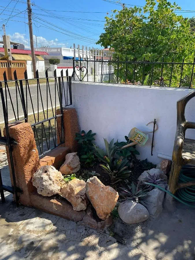 Zipcode Hideaway Guesthouse Portmore
