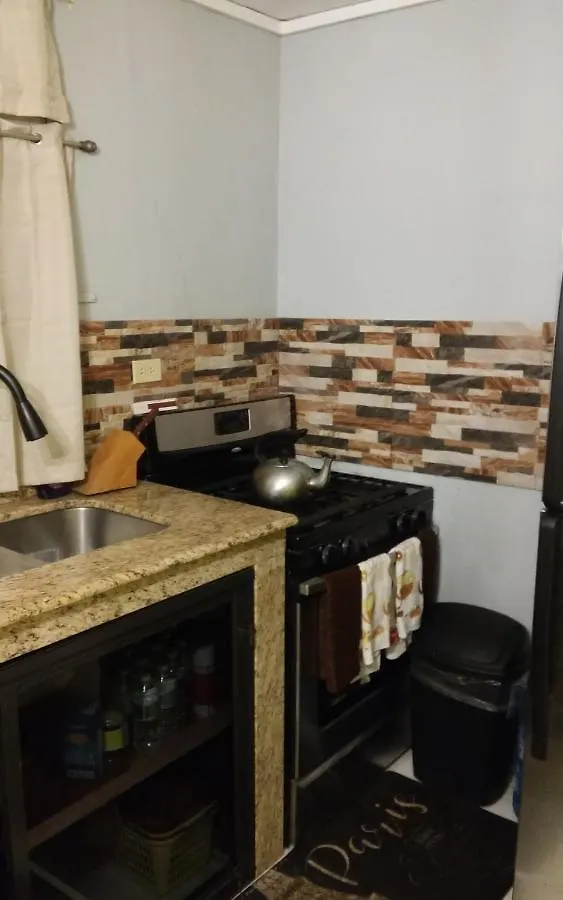 Apartment Zipcode Hideaway Guesthouse Portmore